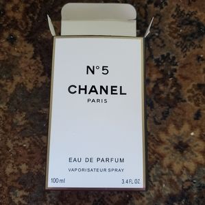 CHANEL Other - Chanel No5 BOX ONLY CHANEL Other - Chanel No5 BOX ONLY
